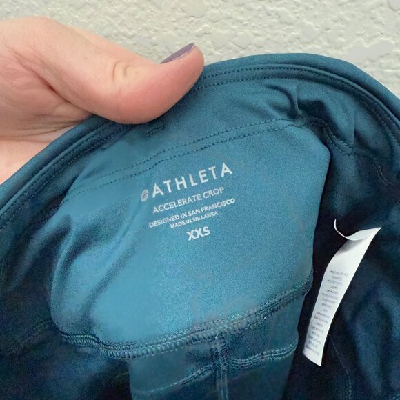 Athleta Accelerate Crop Teal Leggings Athletic Pants 566734-01 Womens size XXS - Picture 2 of 7